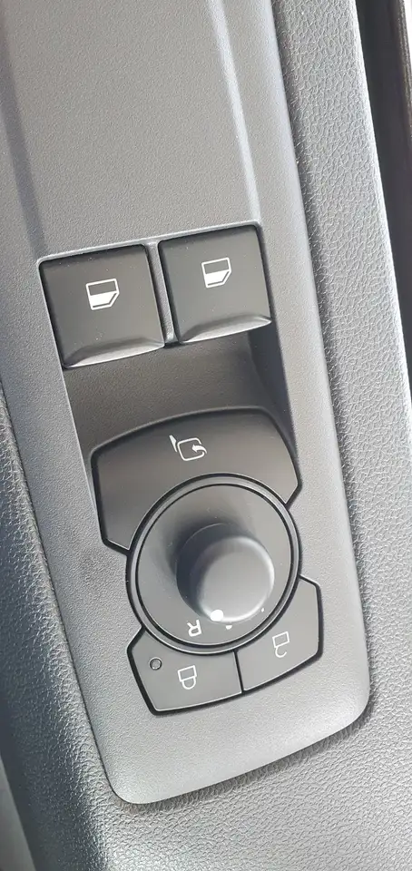 Ford Transit 13