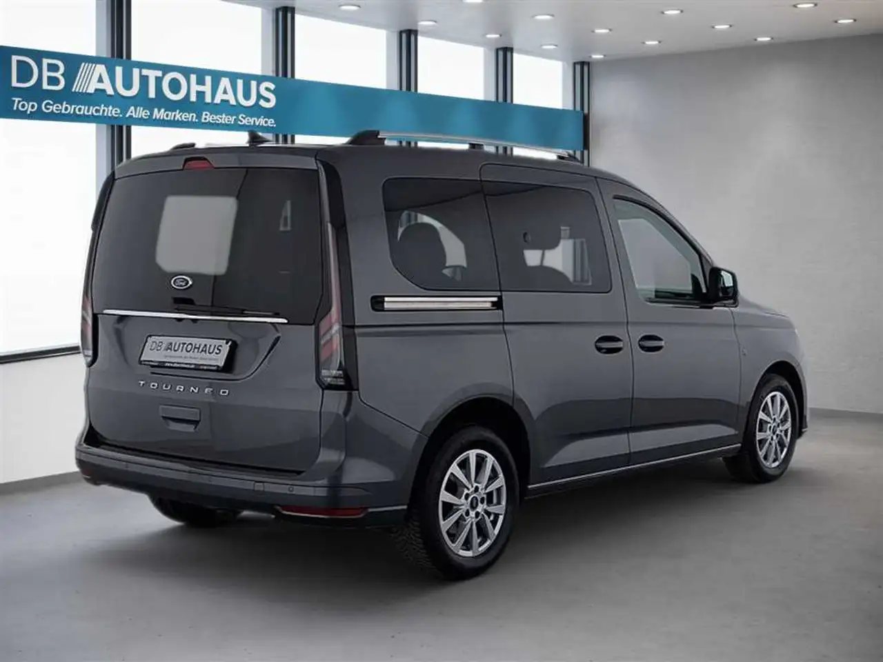 Ford Tourneo 4