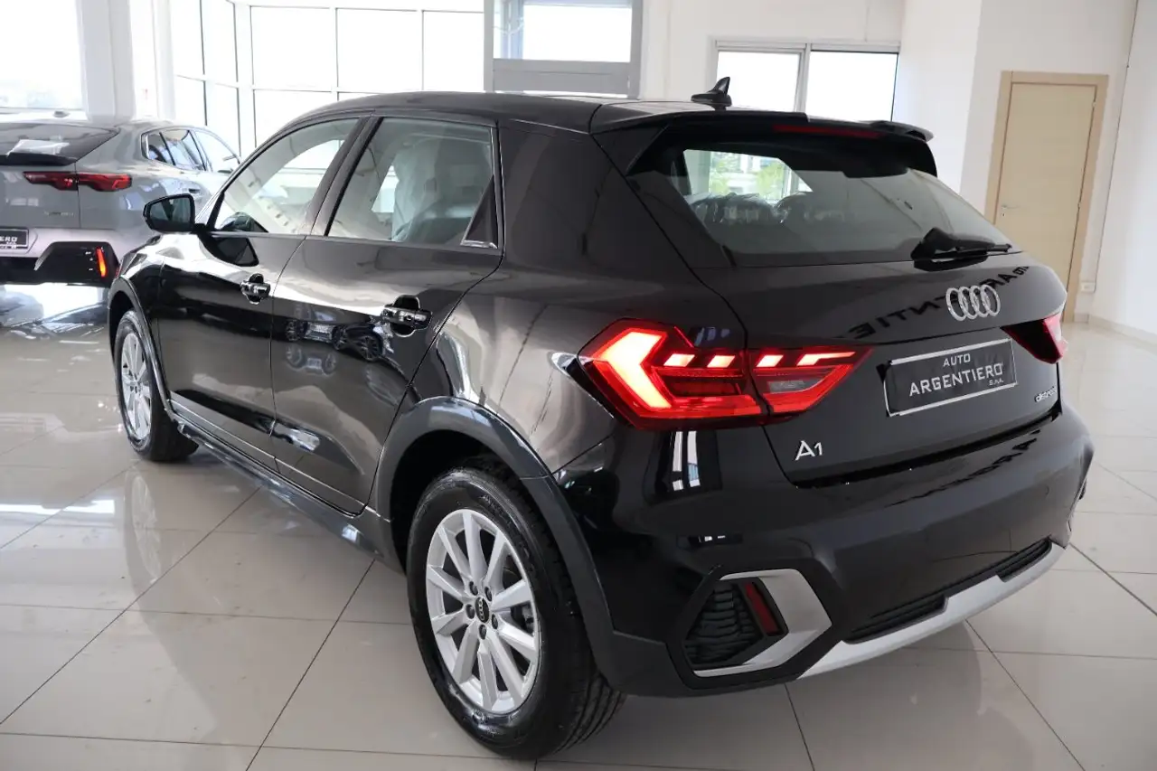 Audi A1 30 3