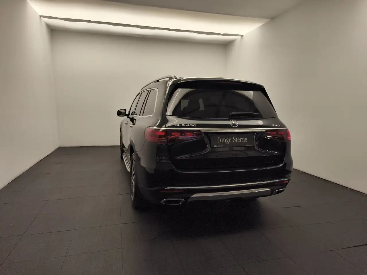 Mercedes-Benz GLS 450 7