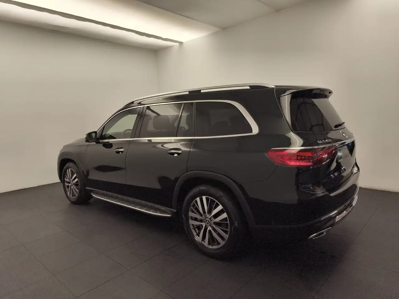 Mercedes-Benz GLS 450 8