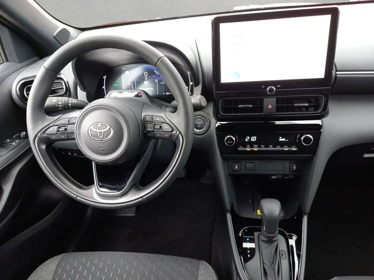Toyota Yaris 13