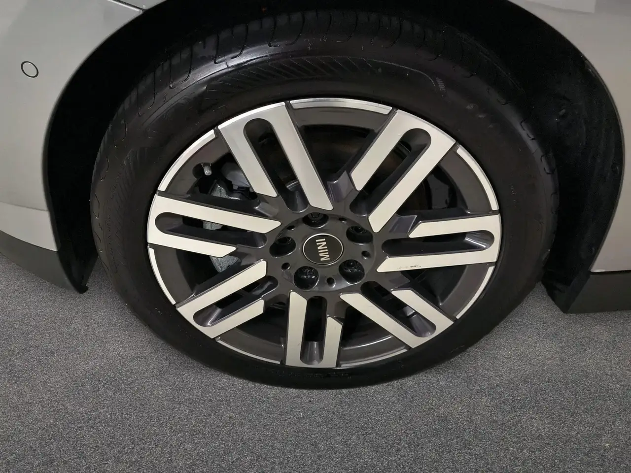 Mini Cooper 9