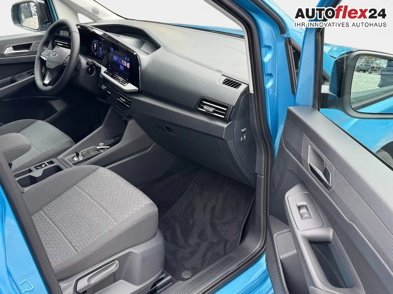 Ford Grand 10