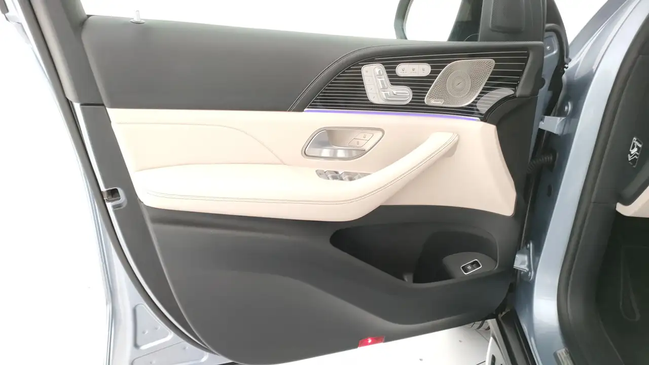 Mercedes-Benz GLE 300 6