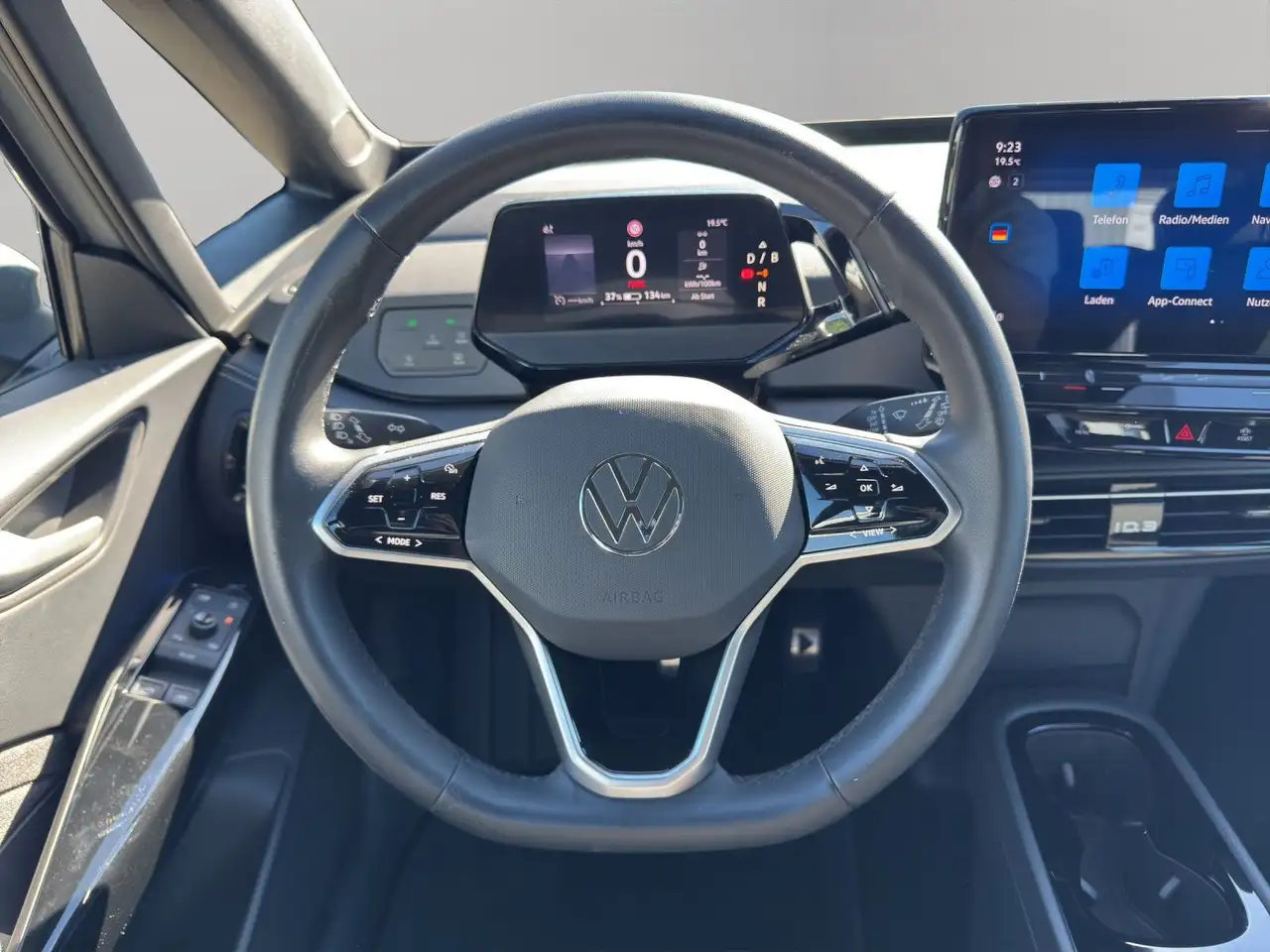 Volkswagen ID.3 10