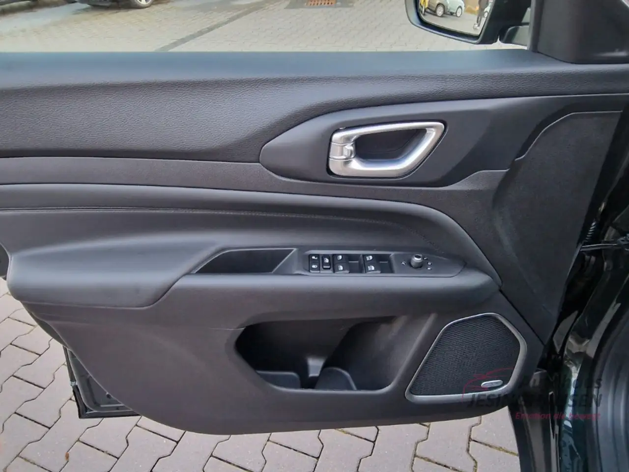 Jeep Compass 11