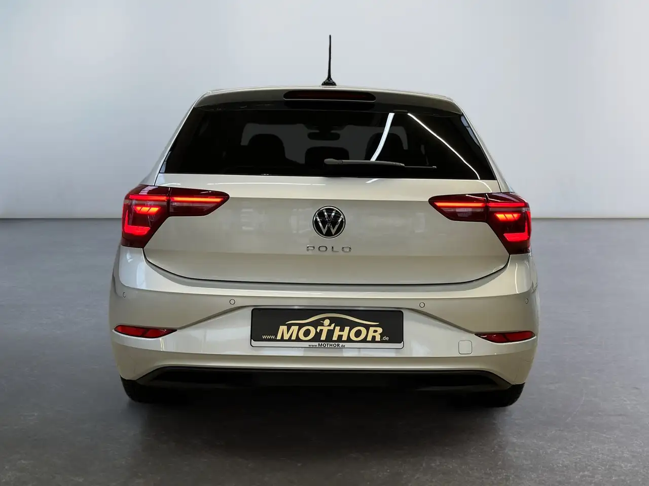 Volkswagen Polo VI 5