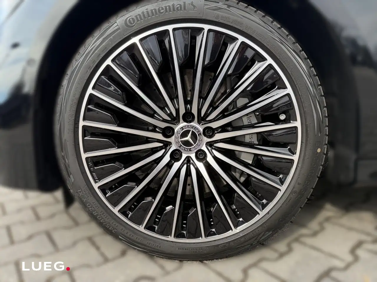 Mercedes-Benz E 220 8