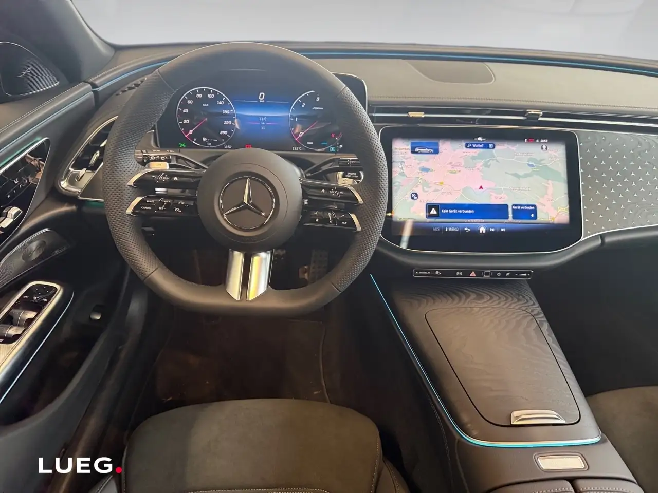 Mercedes-Benz E 220 11