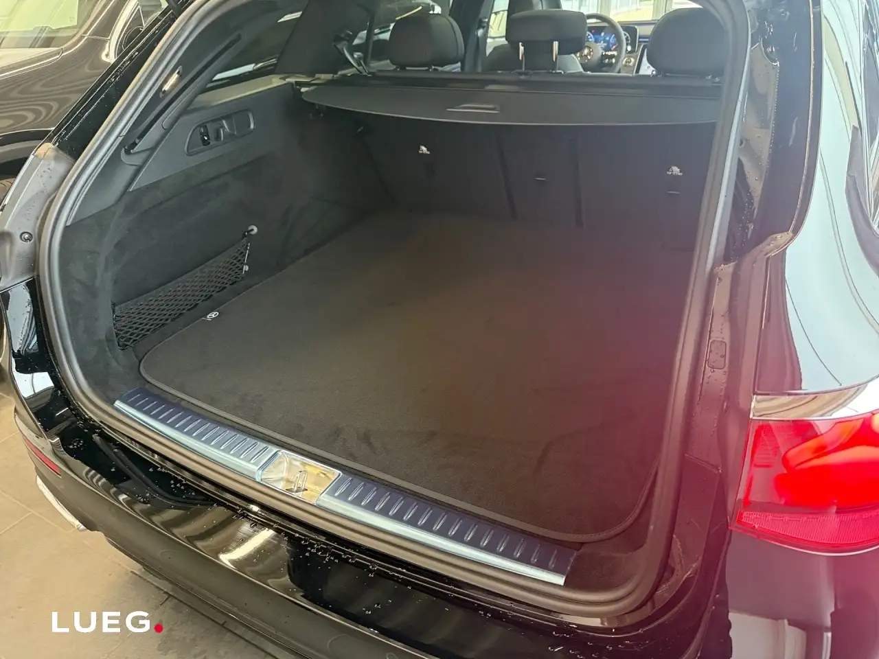 Mercedes-Benz E 220 16