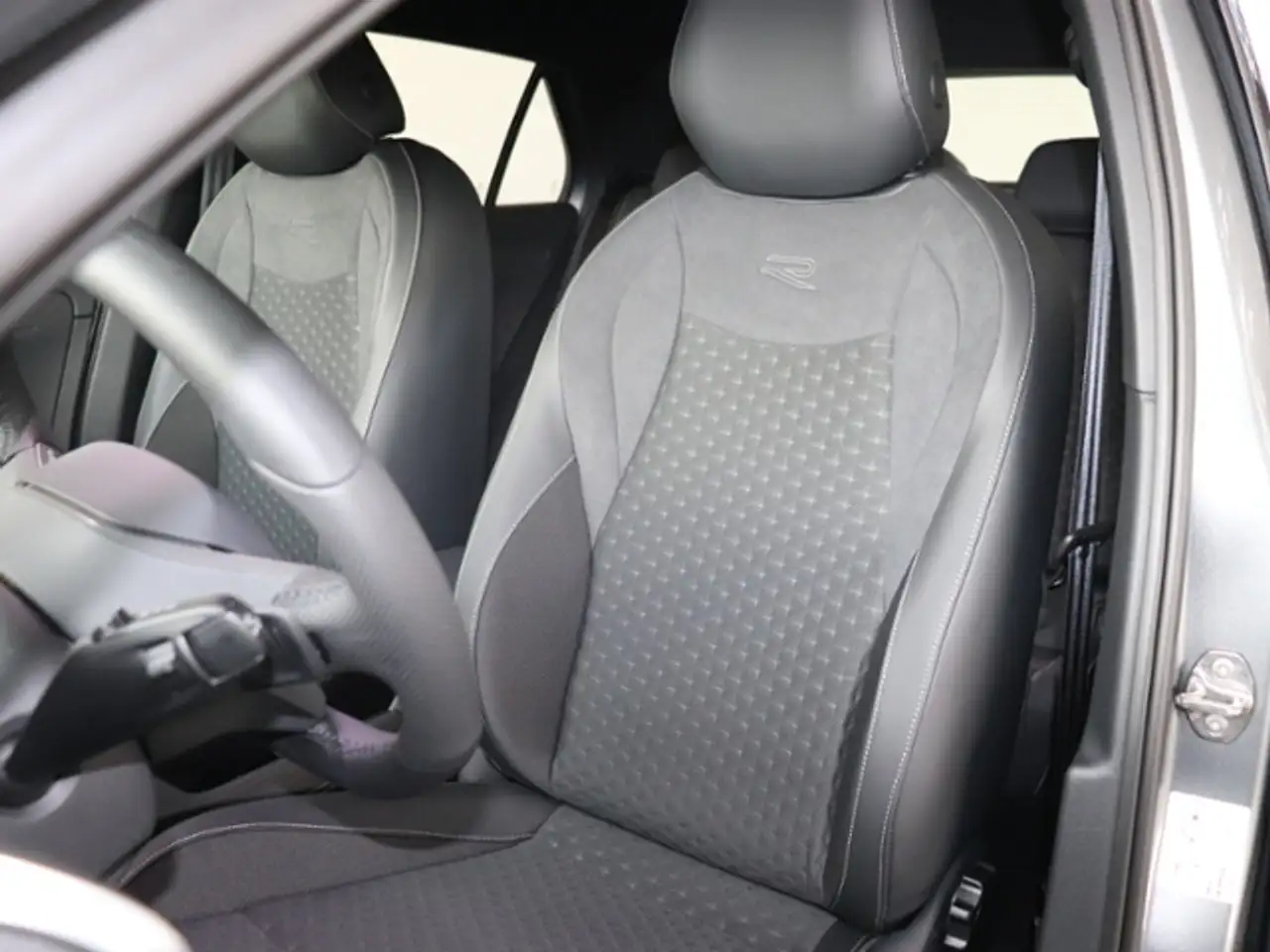 Volkswagen T-Roc 15