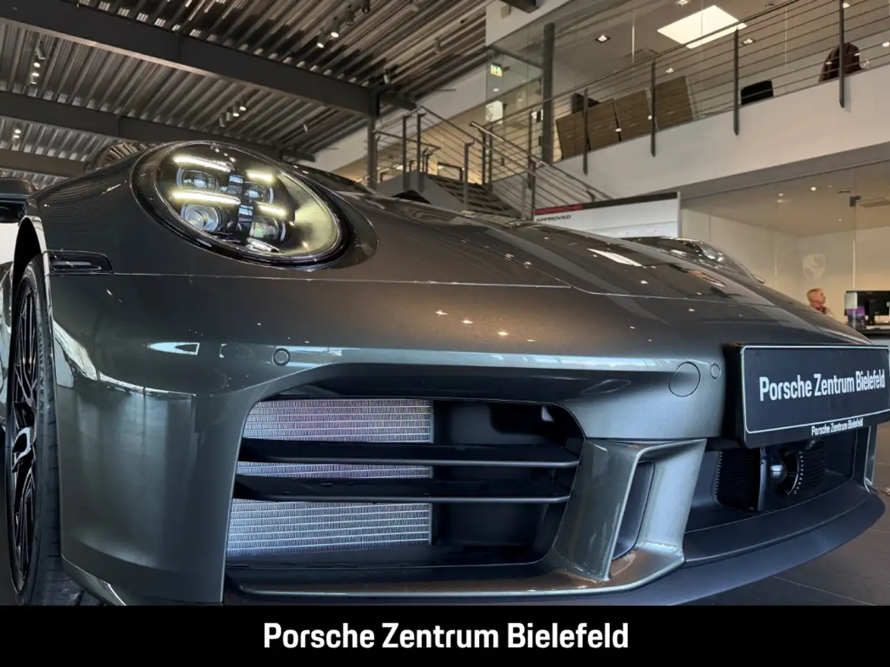 Porsche 992 911 9