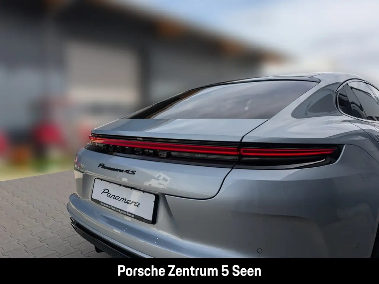 Porsche Panamera 7