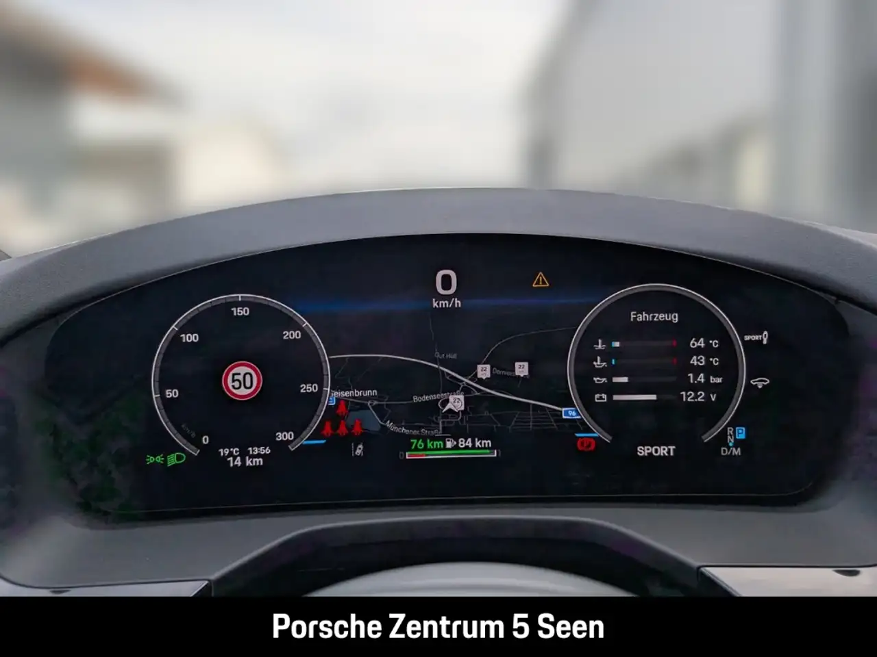 Porsche Panamera 12