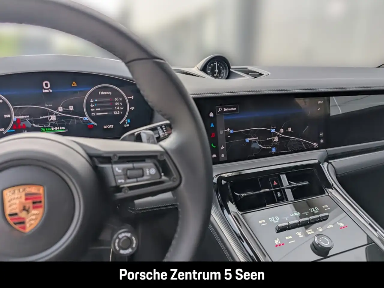 Porsche Panamera 14