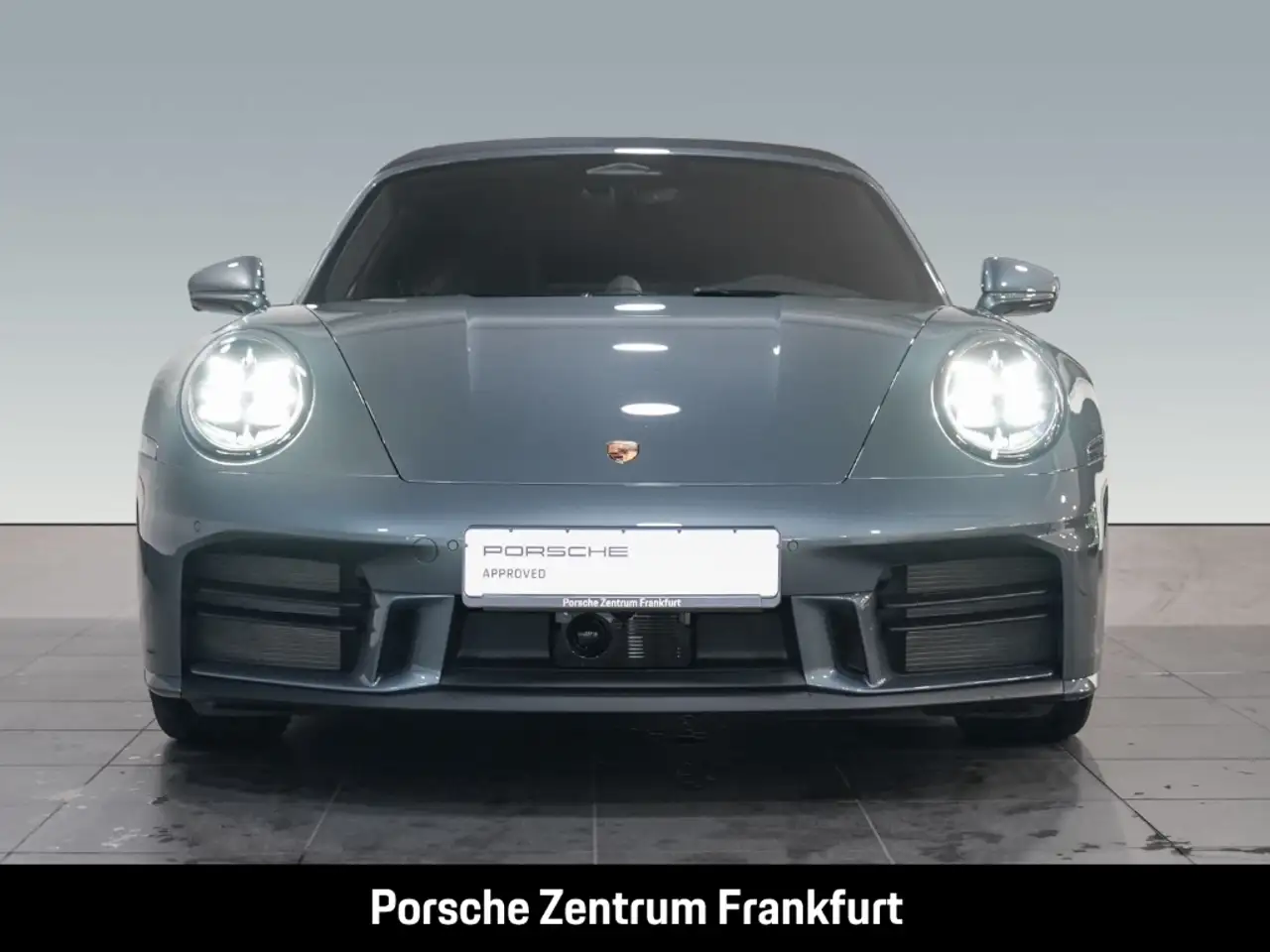 Porsche 992 911 4