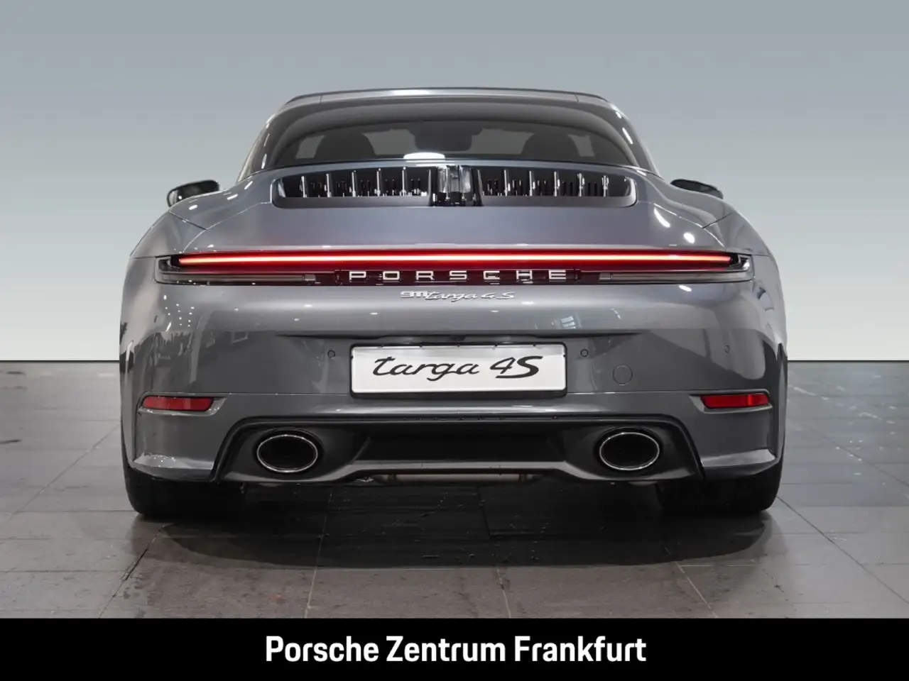 Porsche 992 911 5