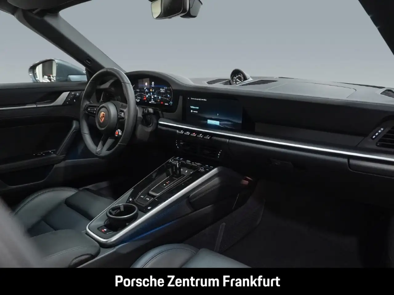 Porsche 992 911 7