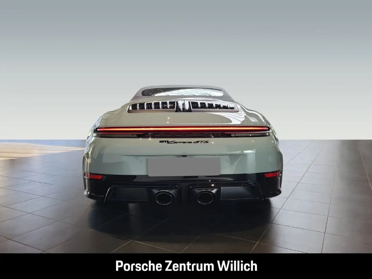 Porsche 992 911 5