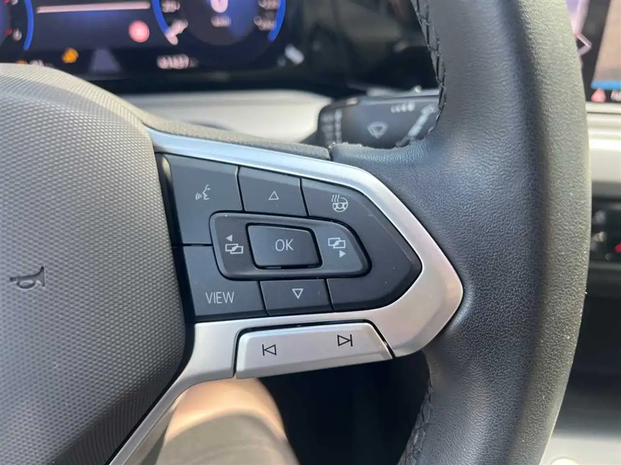 Volkswagen Golf 12