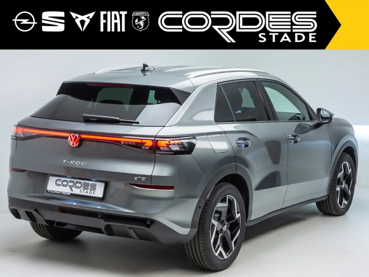 Volkswagen T-Roc 4