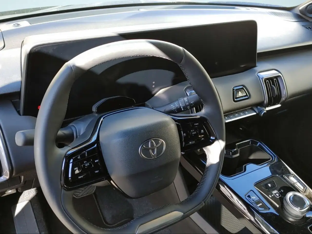 Toyota Urban 7