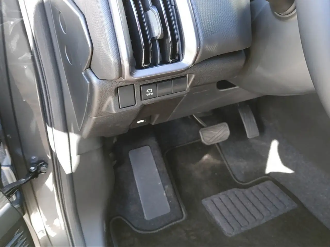 Toyota Urban 11
