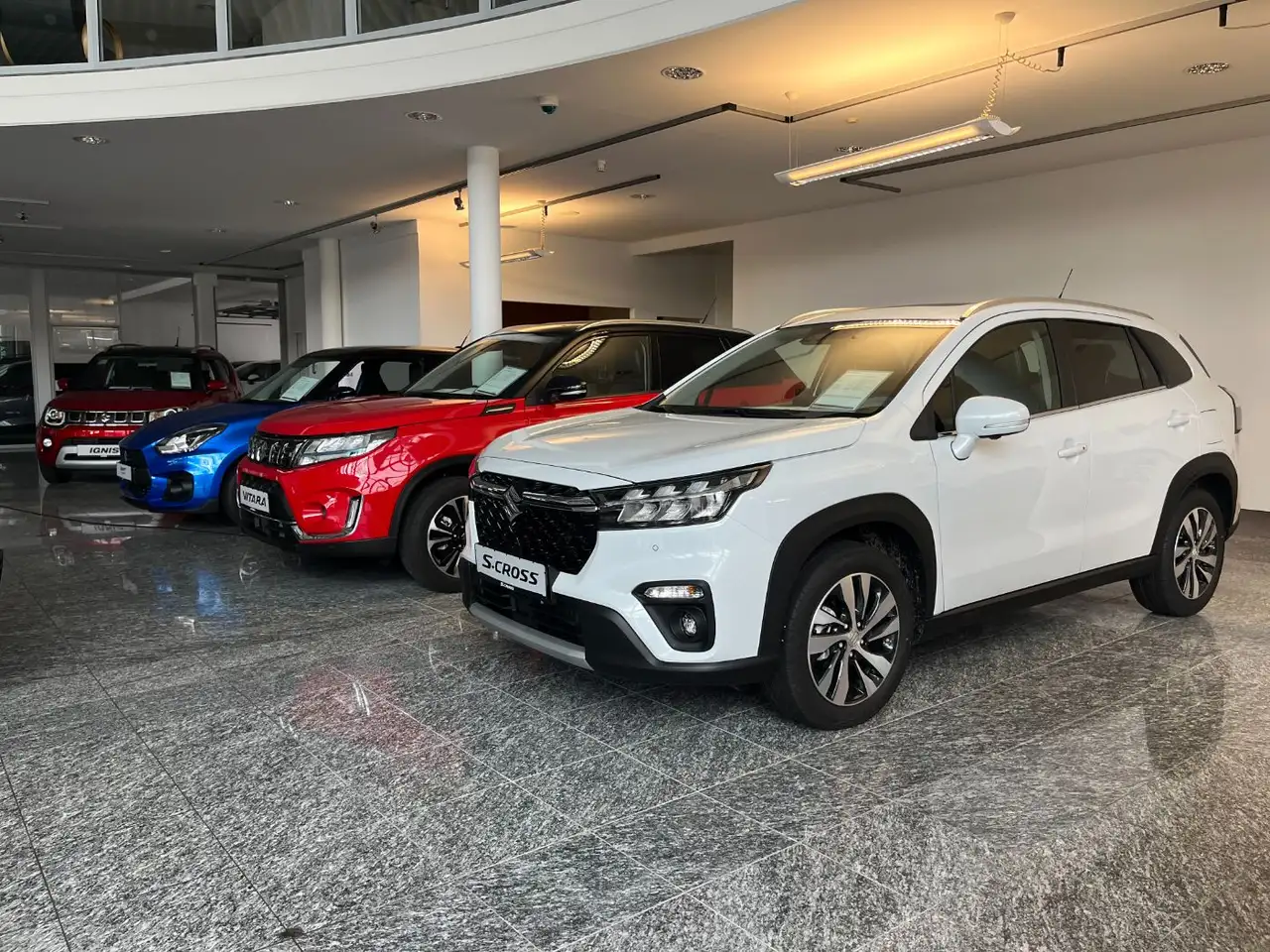 Lexus NX 4