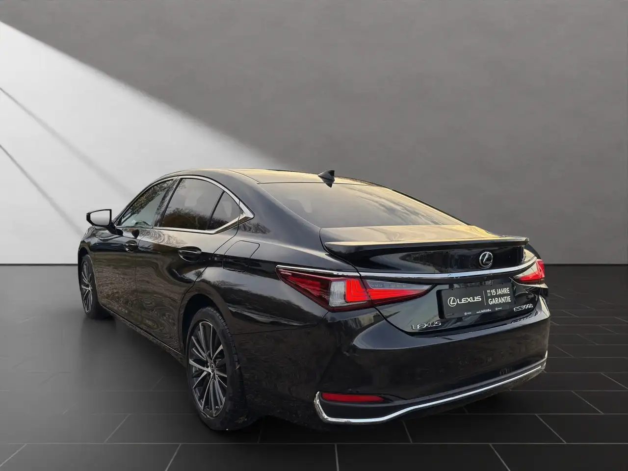 Lexus ES 300 3