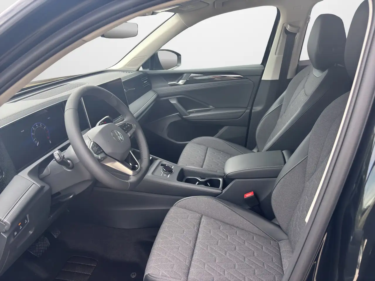 Volkswagen Tiguan 8