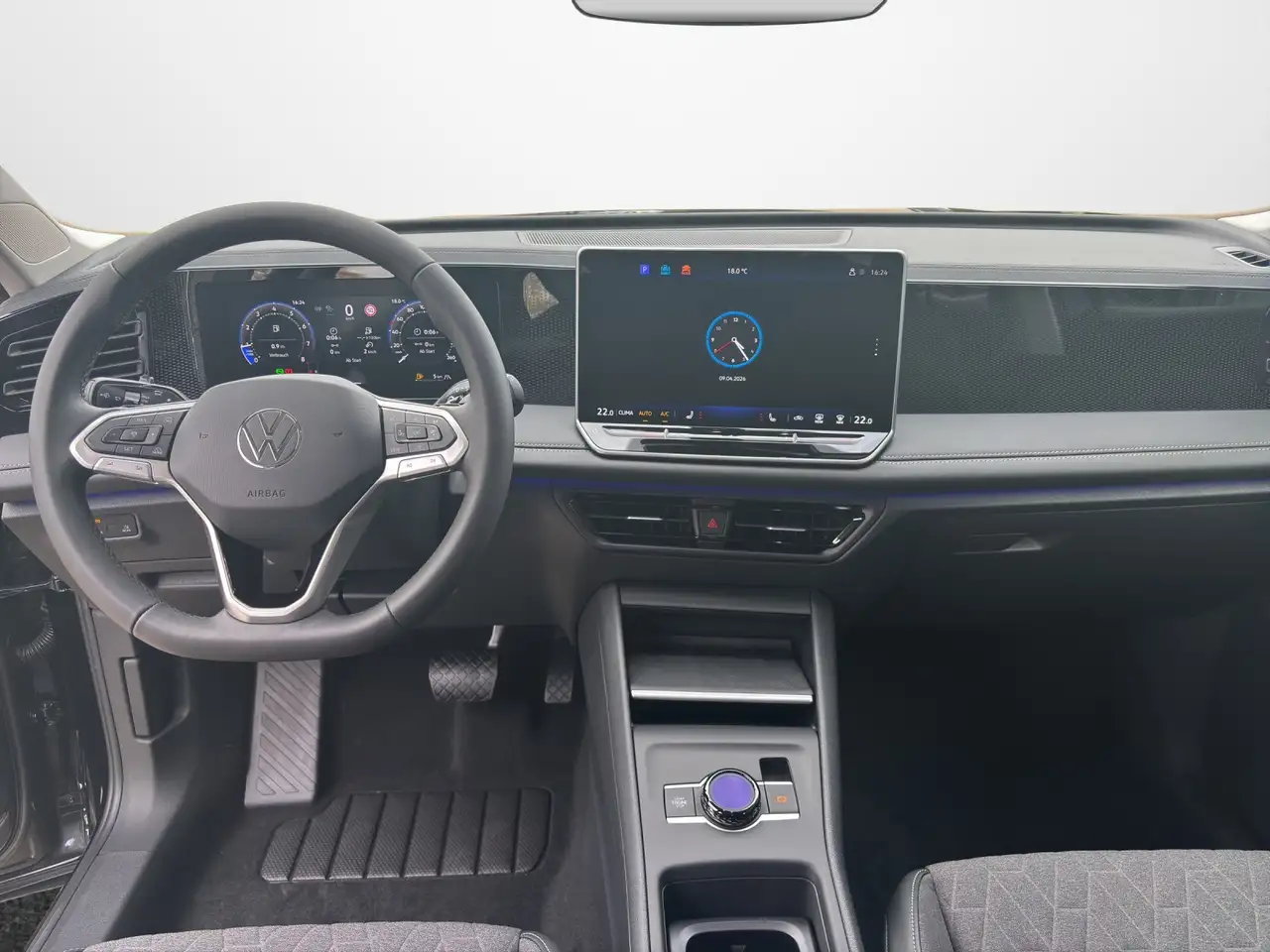 Volkswagen Tiguan 9
