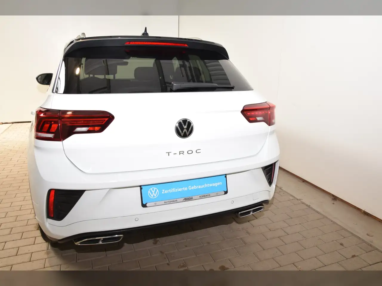 Volkswagen T-Roc 4