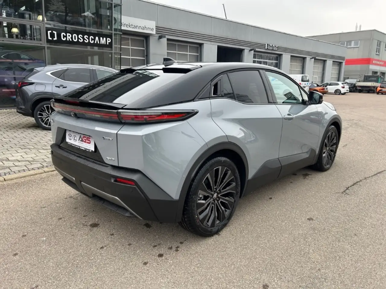 Toyota C-HR 4