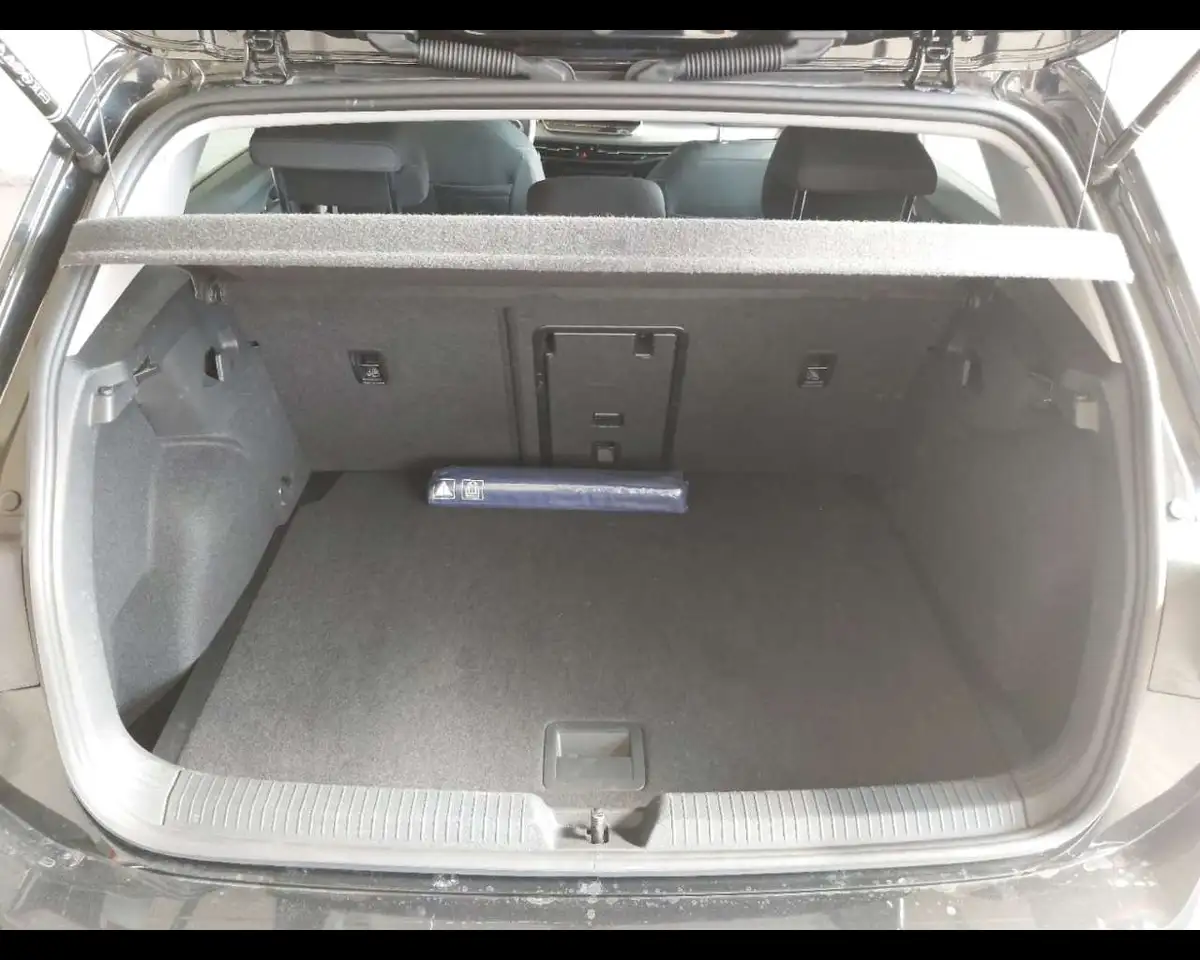 Volkswagen Golf 8