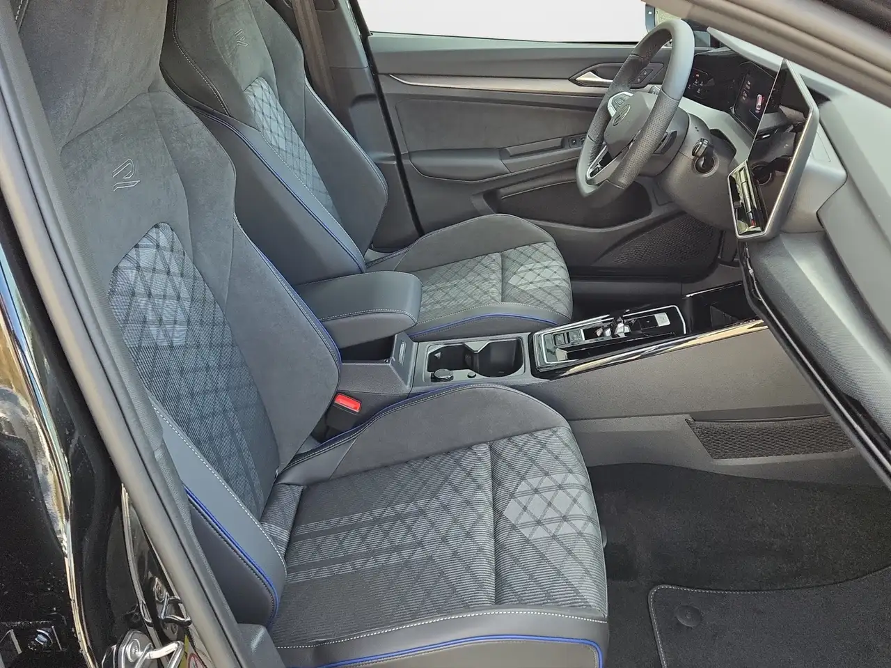 Volkswagen Golf 14