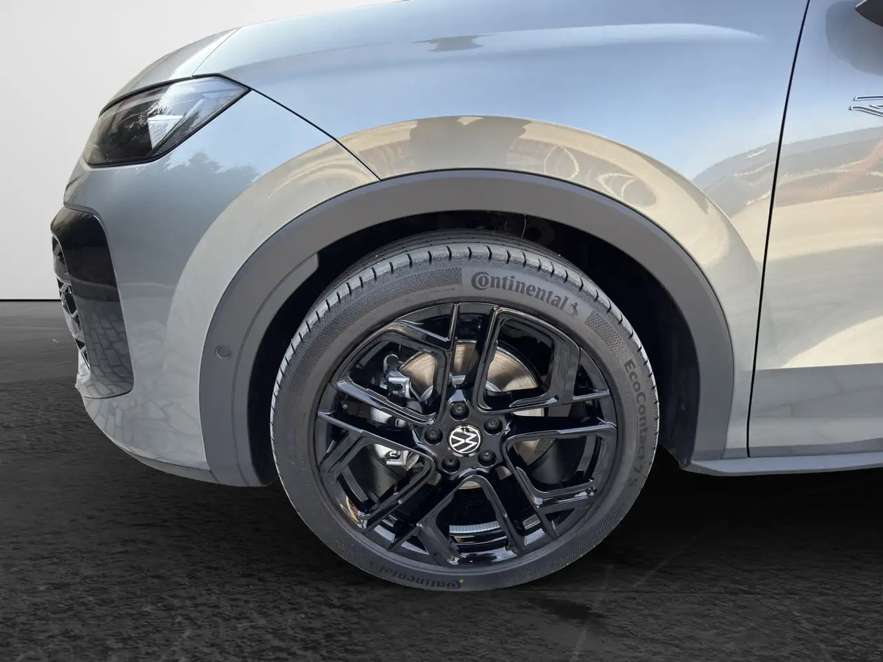 Volkswagen T-Roc 6