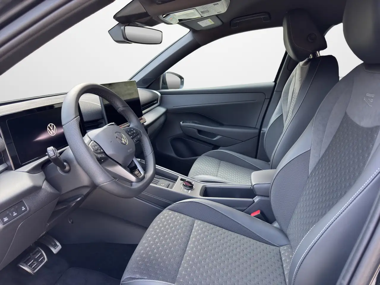 Volkswagen T-Roc 8