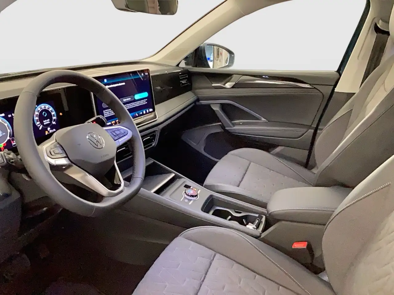 Volkswagen Tiguan 7