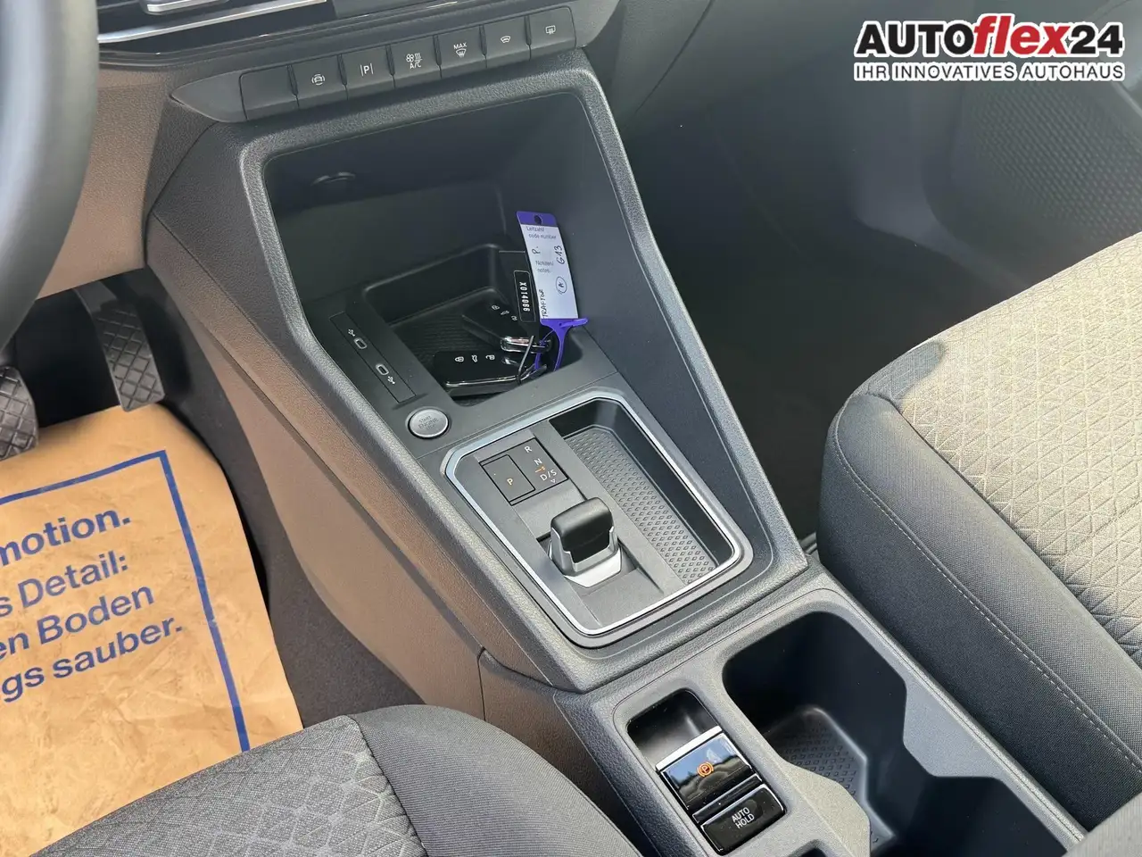 Ford Tourneo 16