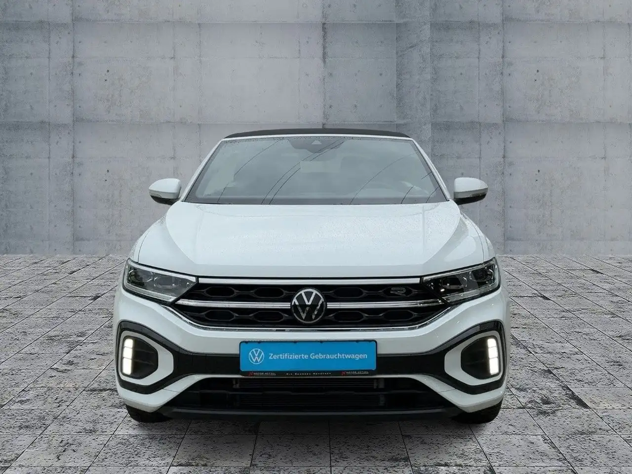 Volkswagen T-Roc 3