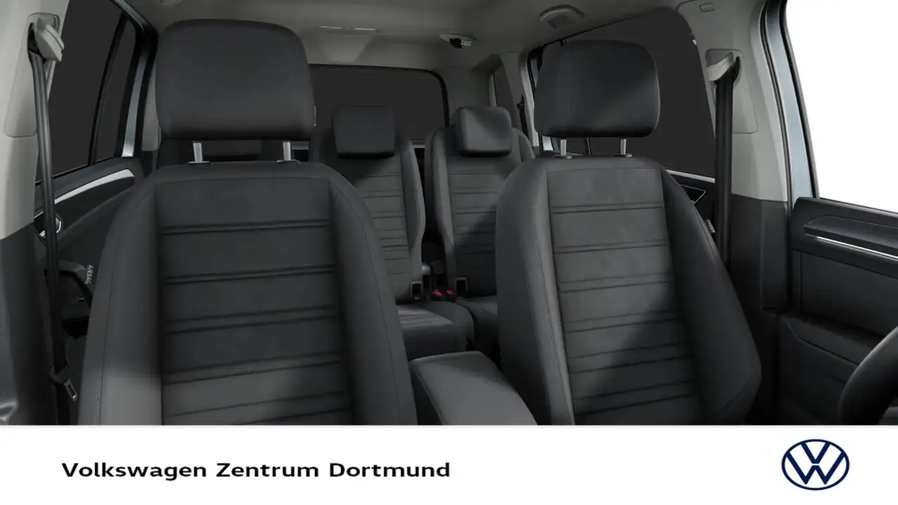 Volkswagen Touran 7