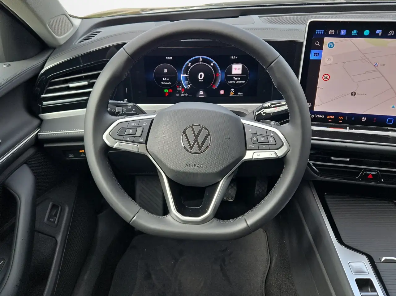Volkswagen Passat 10