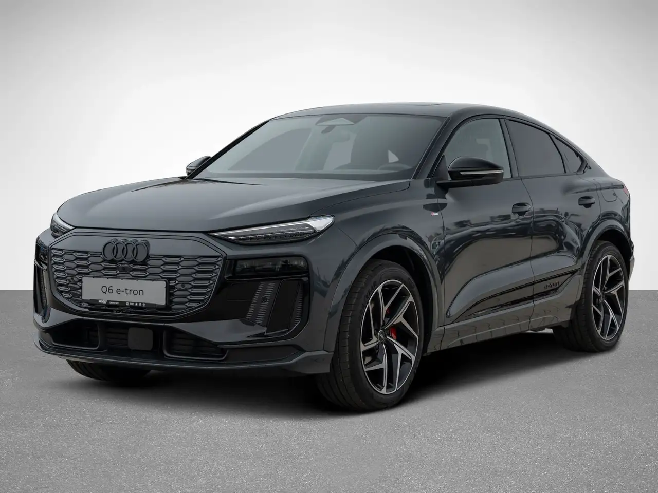 Audi Q6 2
