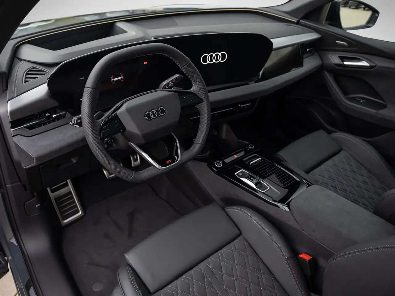 Audi Q6 9