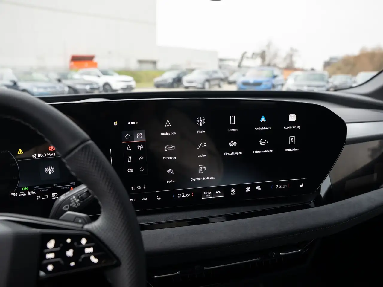 Audi Q6 13