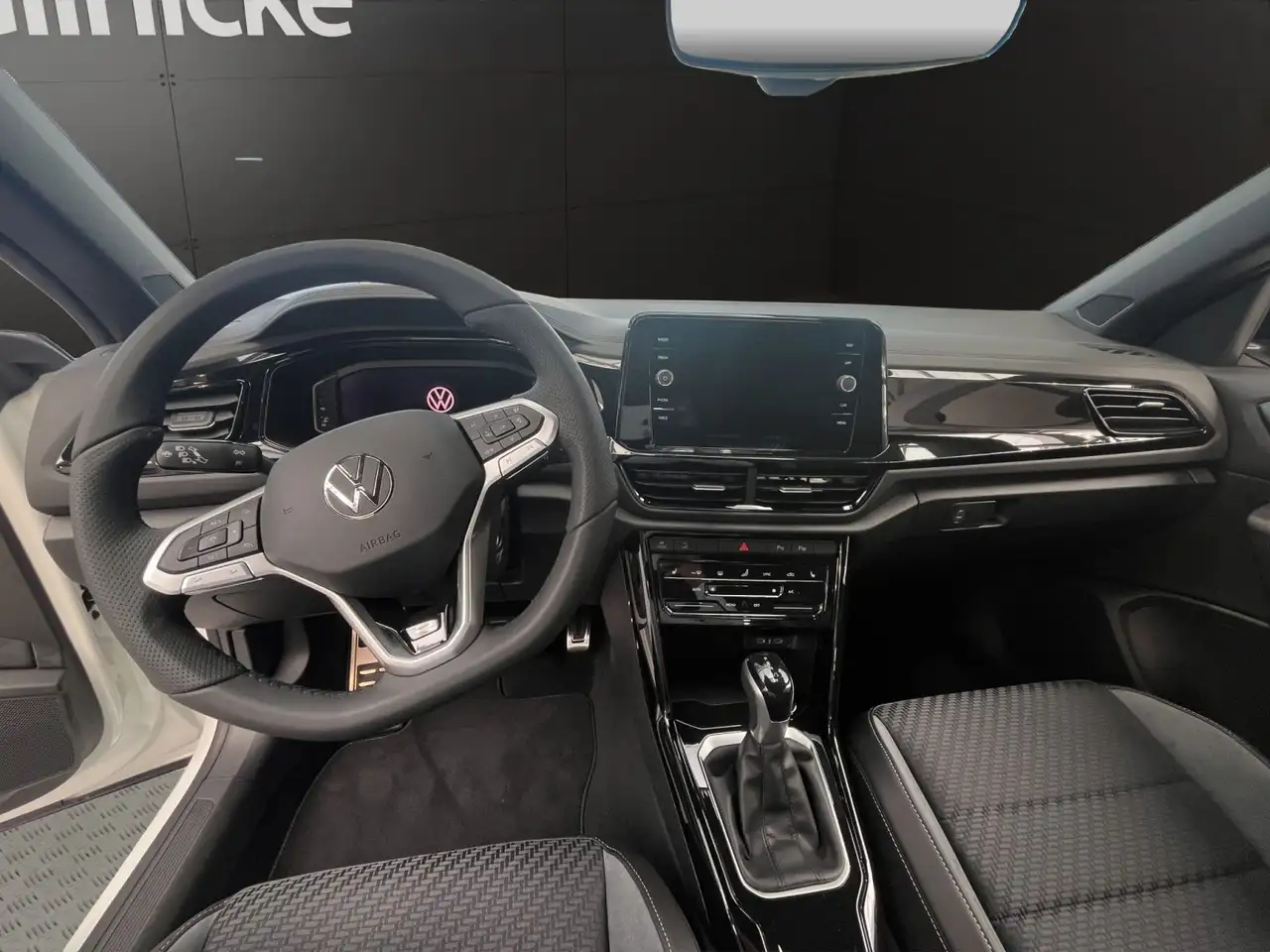 Volkswagen T-Roc 7