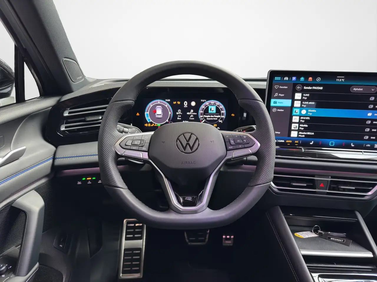 Volkswagen Tiguan 9