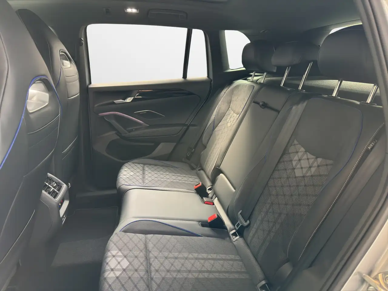 Volkswagen Tiguan 11