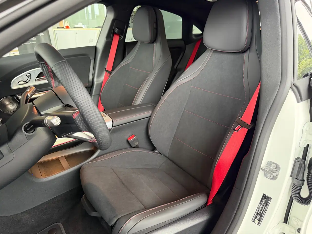 Mercedes-Benz CLA 200 8